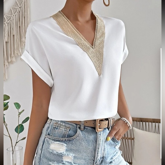 Boho lace detail batwing sleeve blouse - Picture 7 of 16